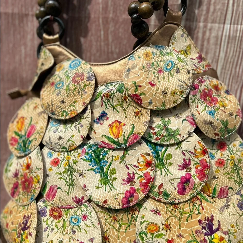 Floral circle patchwork fall boho cottage purse beaded handle hobo